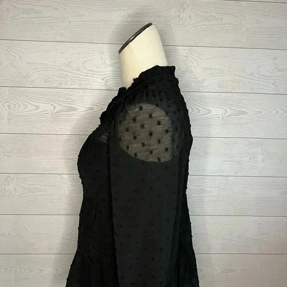Monteau Los Angeles black sheer layered Swiss Dot top Size Small - Picture 3 of 6